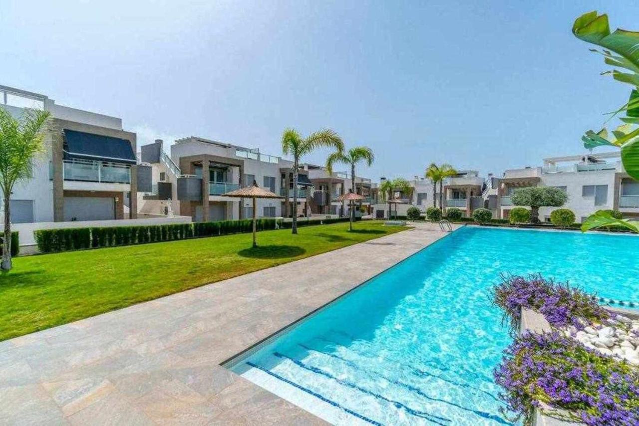 Espanhouse Caroline Bungalow Torrevieja Exteriör bild