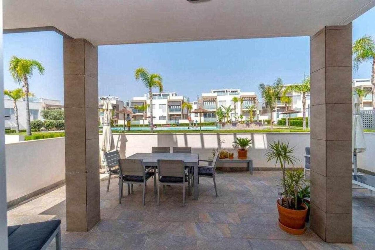 Espanhouse Caroline Bungalow Torrevieja Exteriör bild