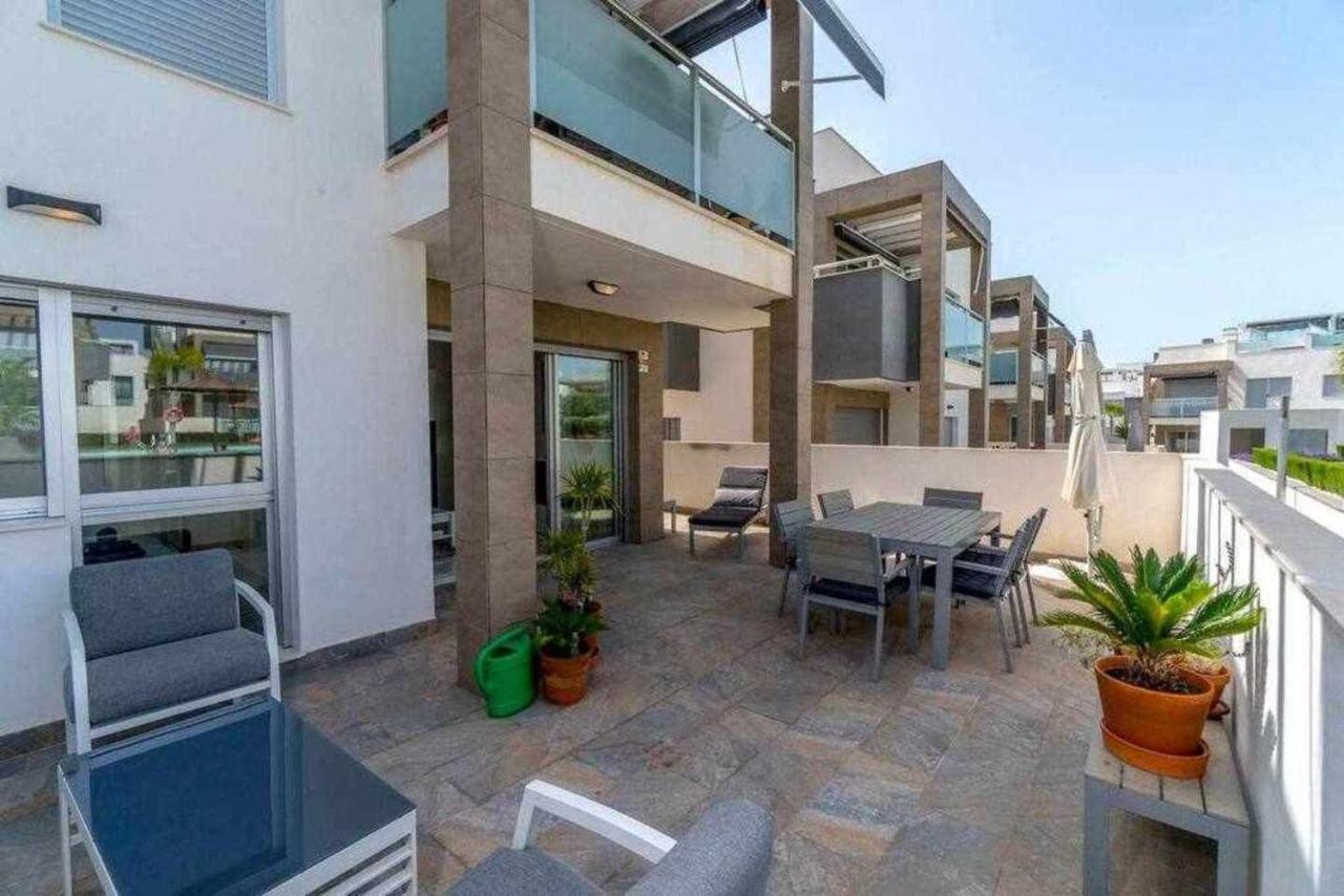 Espanhouse Caroline Bungalow Torrevieja Exteriör bild