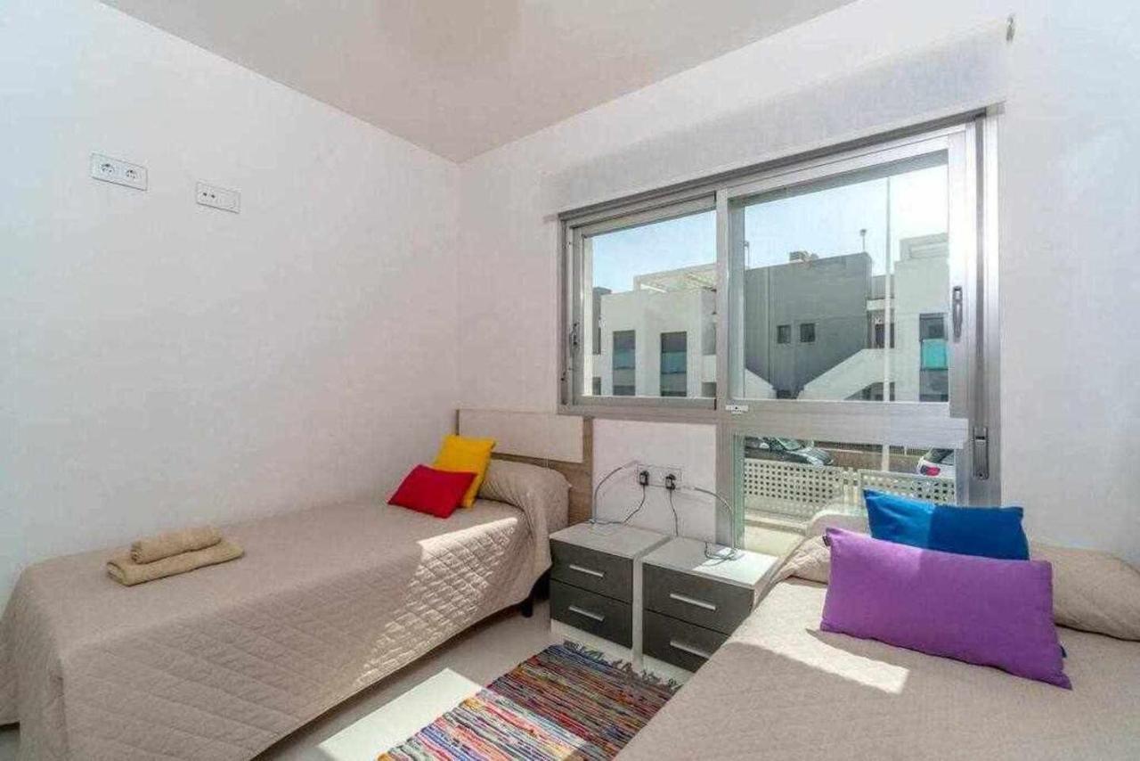 Espanhouse Caroline Bungalow Torrevieja Exteriör bild