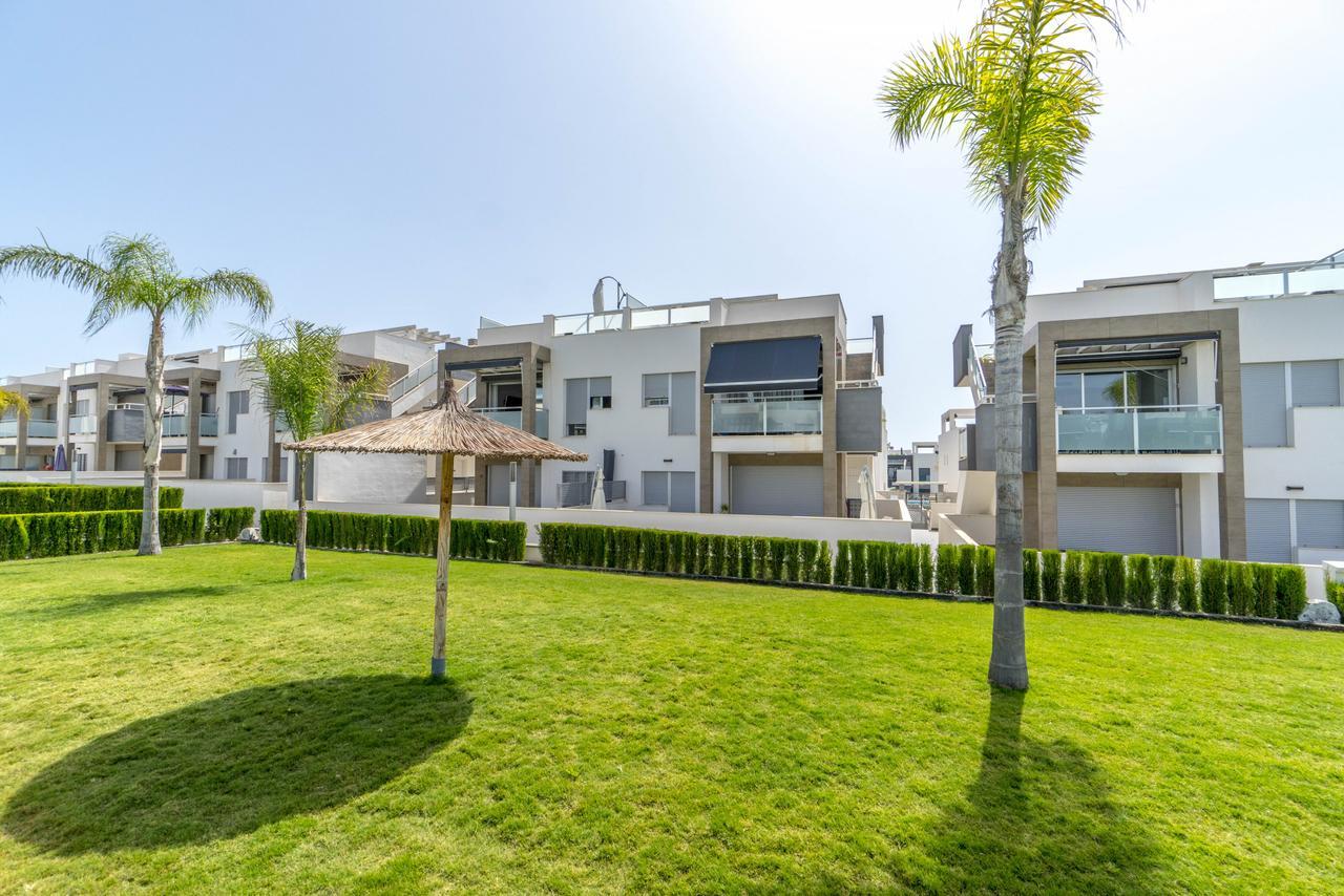 Espanhouse Caroline Bungalow Torrevieja Exteriör bild