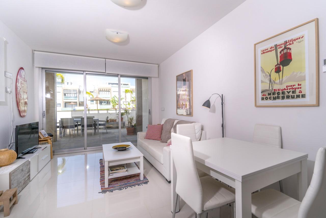 Espanhouse Caroline Bungalow Torrevieja Exteriör bild