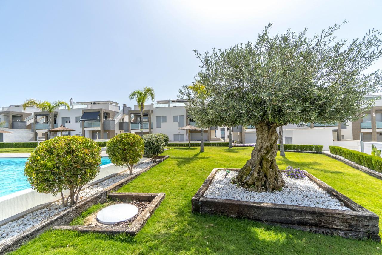 Espanhouse Caroline Bungalow Torrevieja Exteriör bild